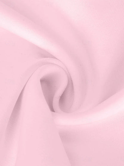 Blusa elegante para mujer con bordado calado y encaje asimétrico, manga larga, ajuste regular. Ideal para uso diario, verano y vacaciones. Disponible en negro, blanco y rosa.